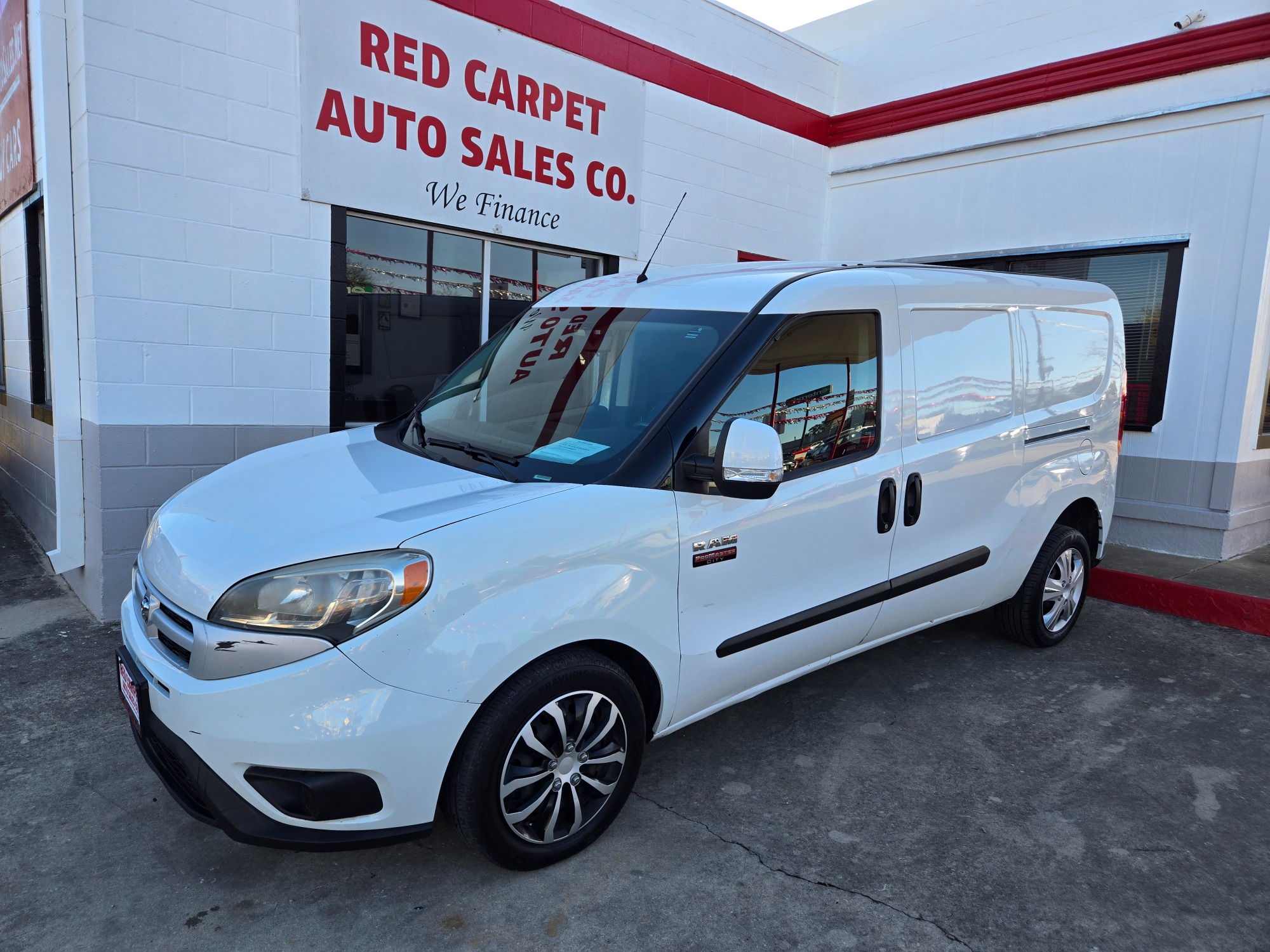 photo of 2018 RAM ProMaster City Wagon SLT